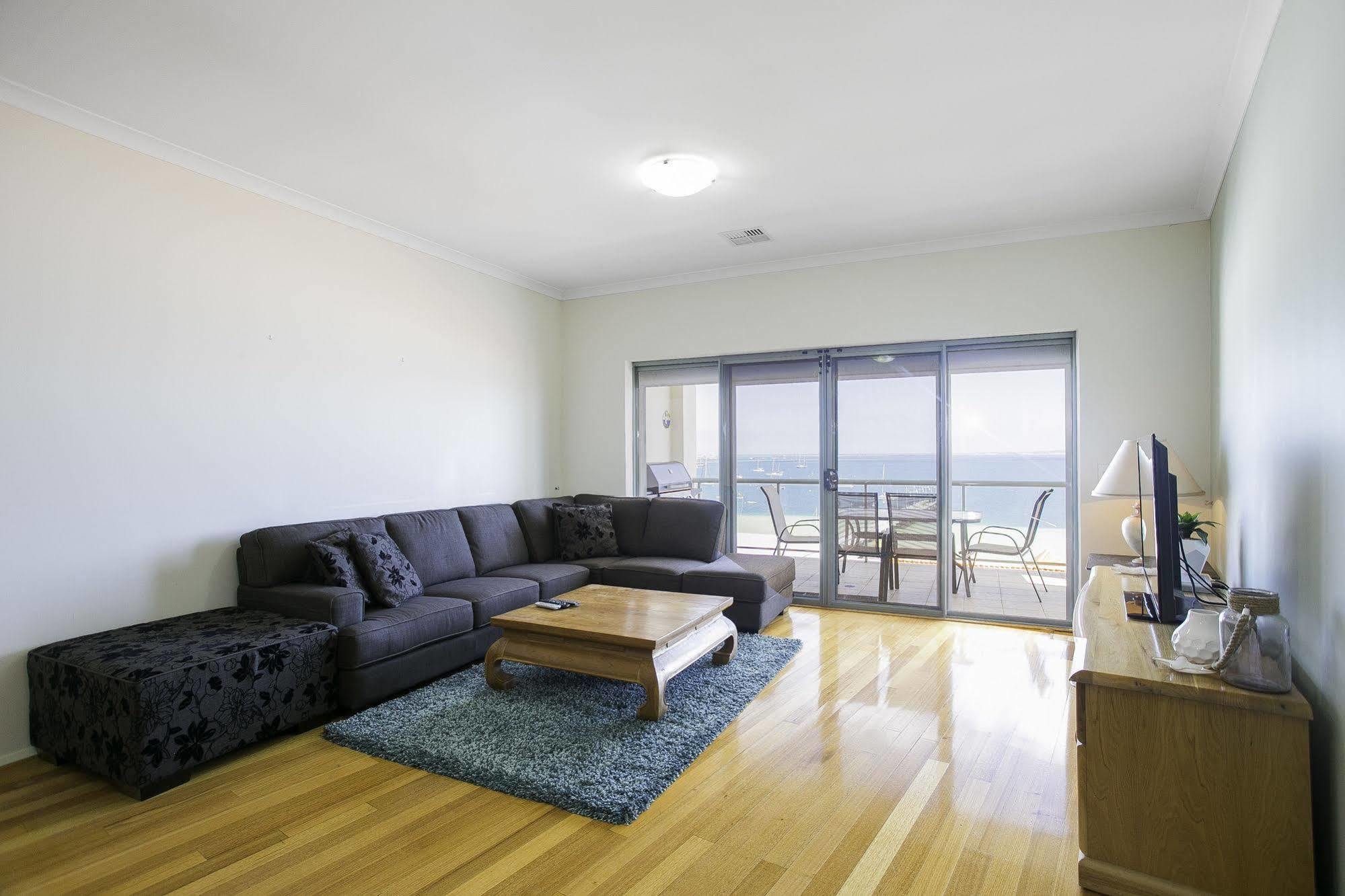 Boardwalk By Rockingham Apartments Extérieur photo