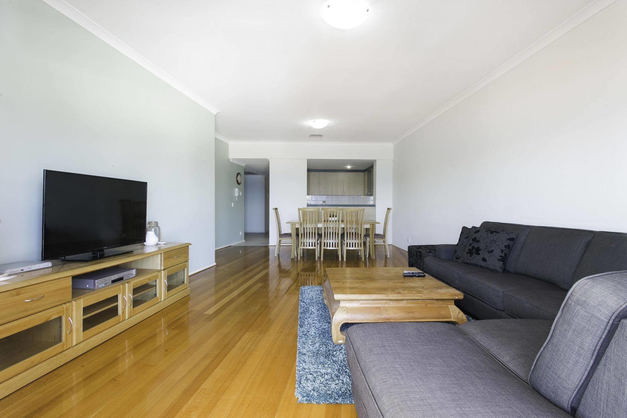 Boardwalk By Rockingham Apartments Extérieur photo