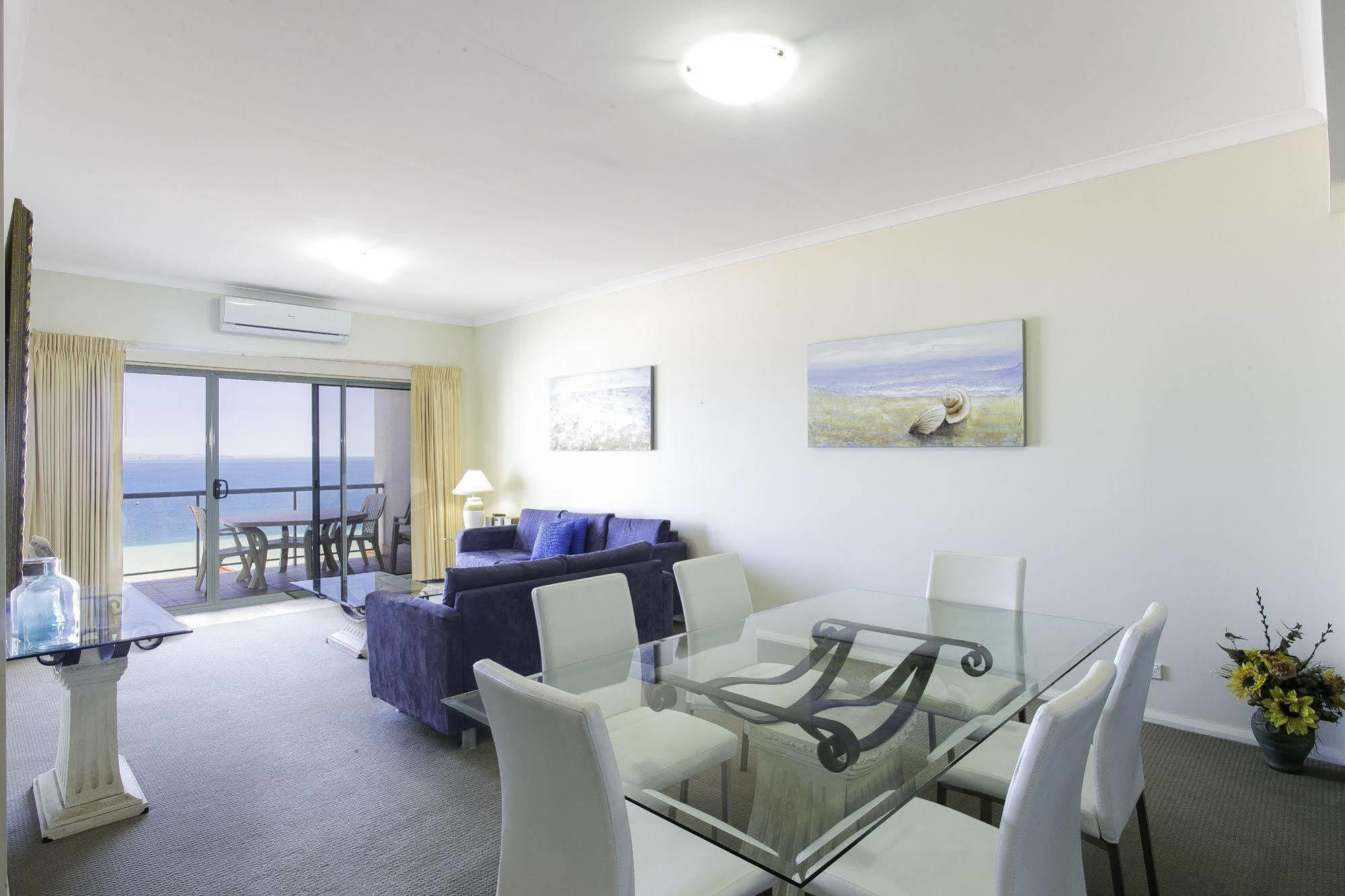 Boardwalk By Rockingham Apartments Extérieur photo